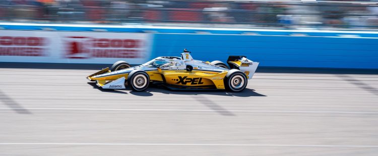 Newgarden gana en Phoenix